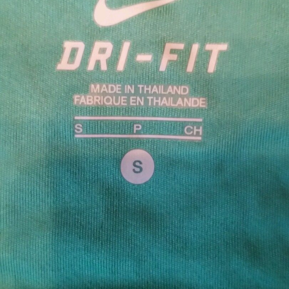 Nike Dri-Fit workout shirt size Small Green - Picture 2 of 8